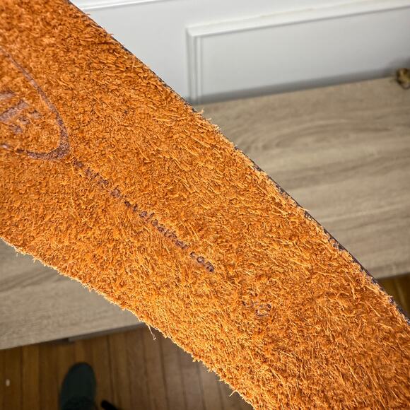 Brave Waist 30 Made in Canada Brown Pebbled Leather Belt Silver Buckle - Picture 4 of 6